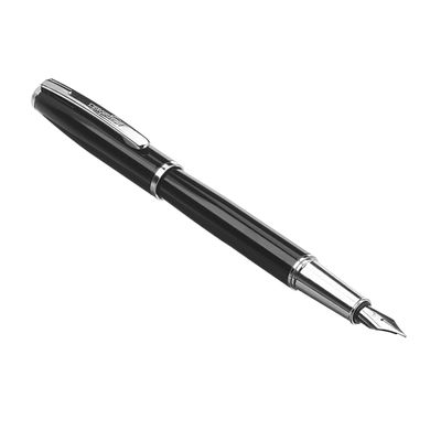AmazonBasics catalogue image: Black fine-point fountain pen.