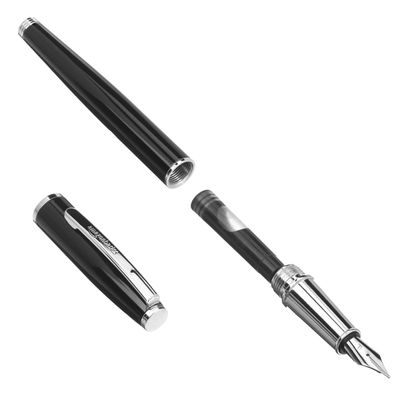 AmazonBasics Refillable fountain pen · fine: Disassembled fountain pen construction.